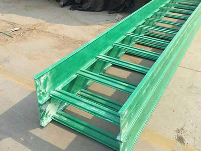 南京玻璃钢梯式电缆桥架